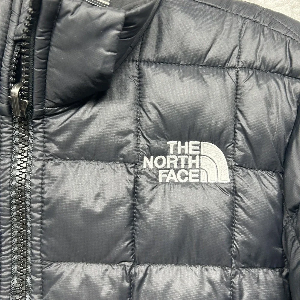 The North Face Girls Size XL Black Thermoball Long Sleeve Full Zip Jacket